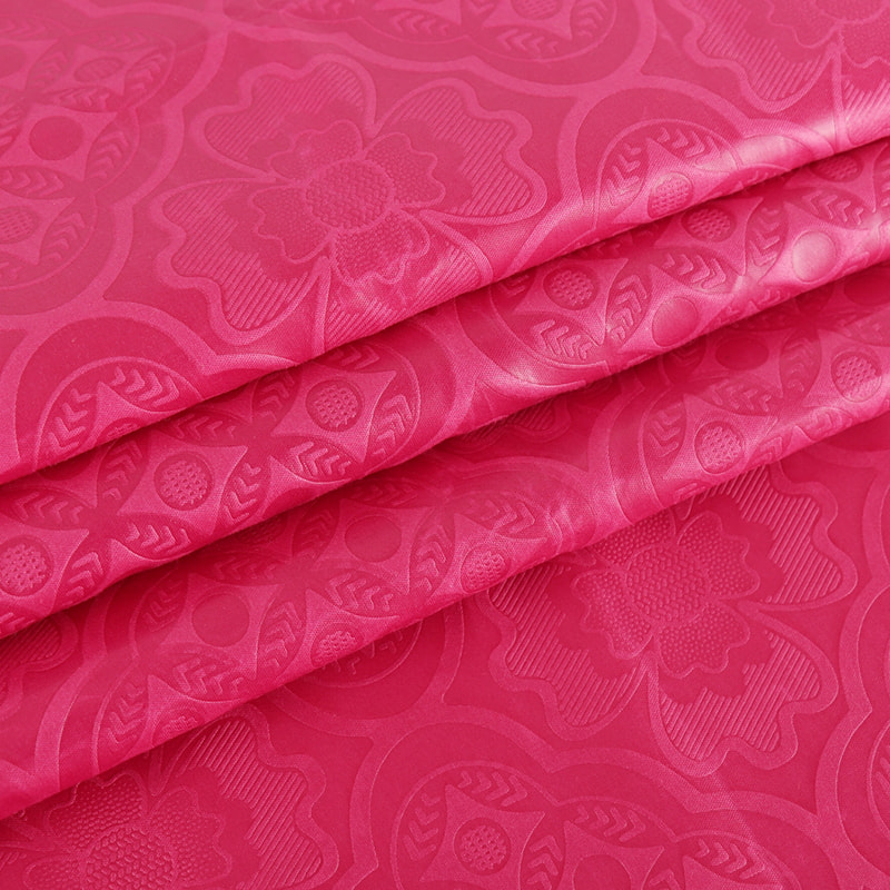 TMIE-08-2-2 110GSM น้ำหนักปานกลางใส่ทำงานเครื่องแต่งกายผ้าธรรมดาย้อมสีสดใสด้วยการออกแบบดอกไม้สดใส 3D ลายนูนผ้า Poplin โพลีเอสเตอร์