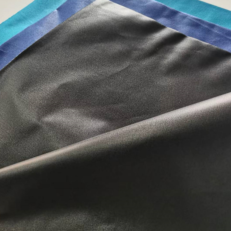 TMIE-08-1-3 Breathable ชุดผ้ากว้าง 115 ซม.น้ำหนัก 90GSM ส่วนผสมโพลีเอสเตอร์ย้อมเรียบโพลีเอสเตอร์ Poplin ผ้า