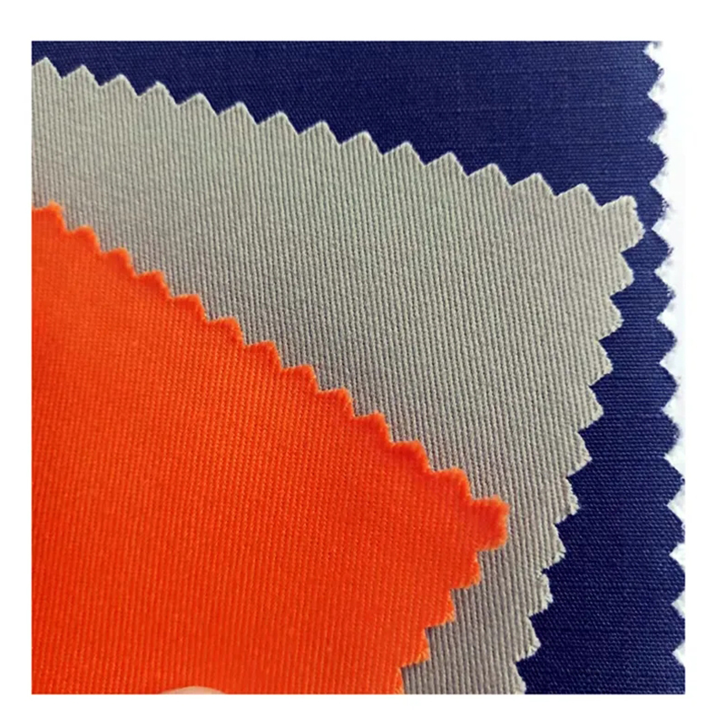 TMIE-08-4-2 น้ำหนักกลาง 115GSM ผ้าย้อมโพลีเอสเตอร์ Poplin Twill